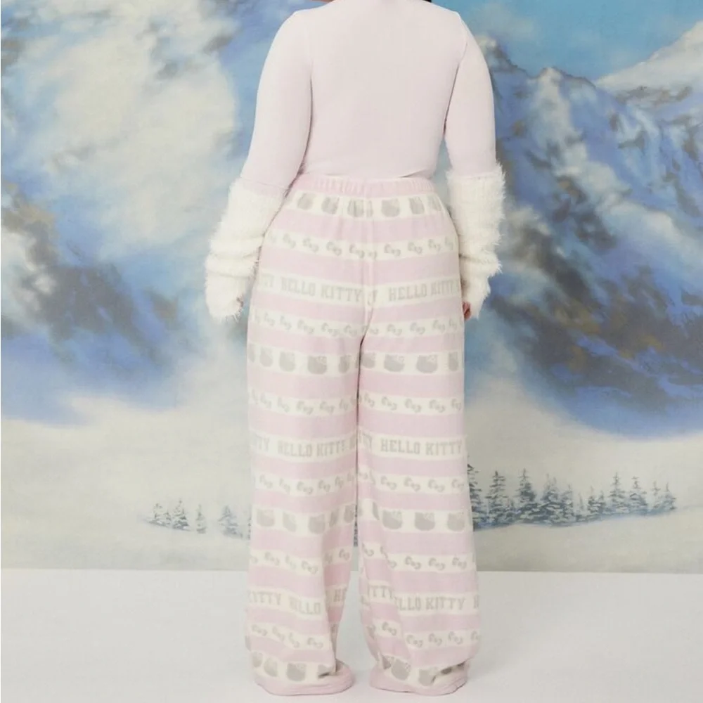 NEW Hello Kitty Pajama Pants - Picture 14 of 16